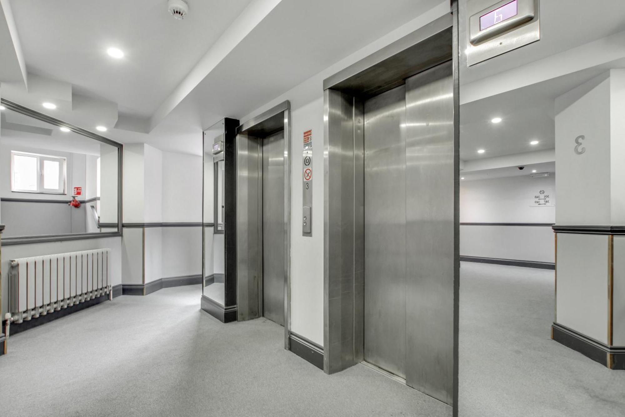 Elegant Apartment In Chelsea 伦敦 外观 照片