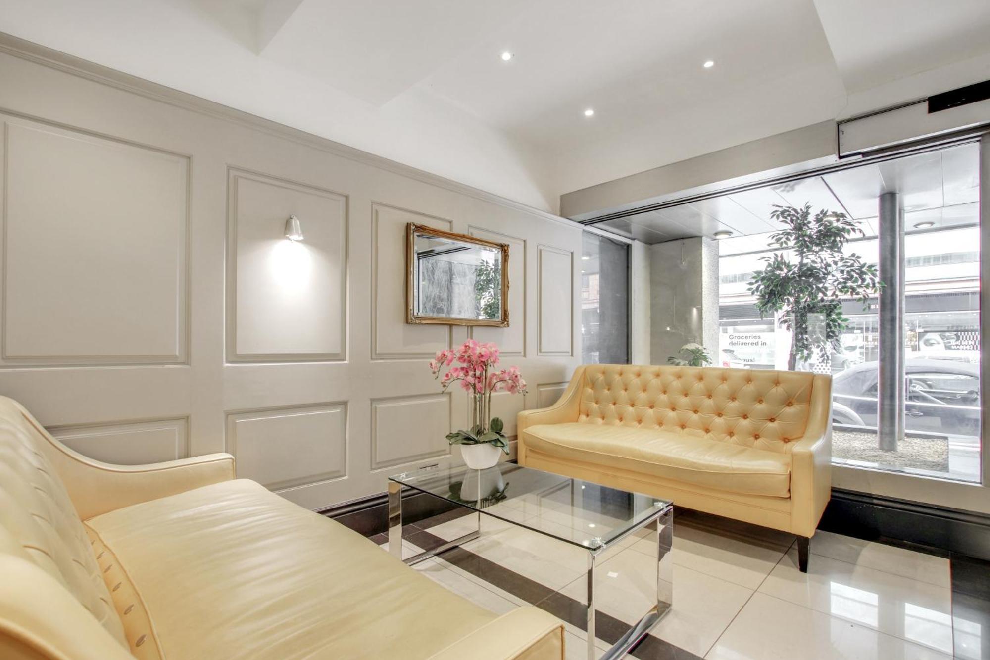 Elegant Apartment In Chelsea 伦敦 外观 照片